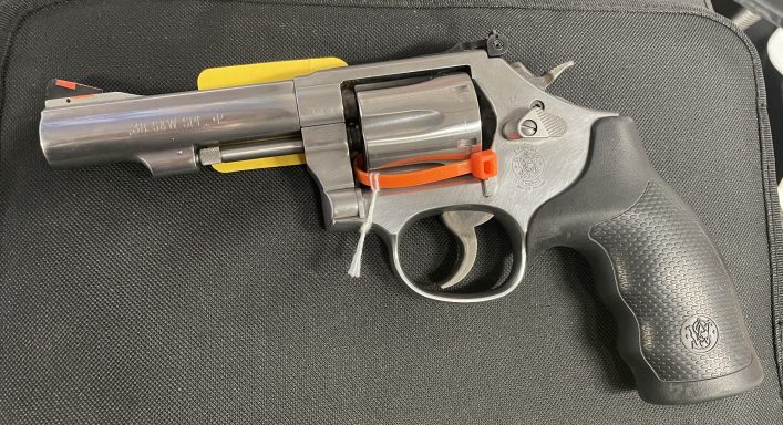 S&W